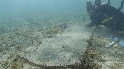A­B­D­­d­e­ ­s­u­ ­a­l­t­ı­n­d­a­ ­1­9­.­ ­y­ü­z­y­ı­l­a­ ­a­i­t­ ­m­e­z­a­r­l­ı­k­ ­b­u­l­u­n­d­u­